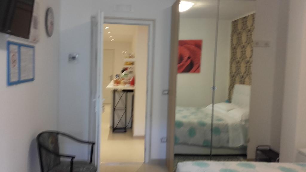 קסמסימה Le Tre Rose Bed & Breakfast מראה חיצוני תמונה