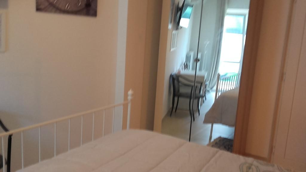 קסמסימה Le Tre Rose Bed & Breakfast מראה חיצוני תמונה